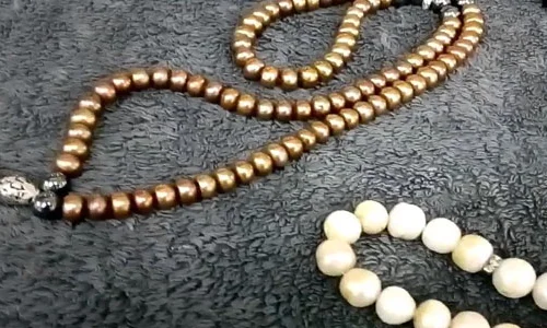 تعرف على تفسير رؤية المسبحة في المنام لابن سيرين