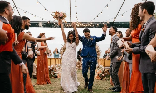 ما هي أهم 20 تأويل لتفسير حلم الزواج للمتزوجة لابن سيرين؟