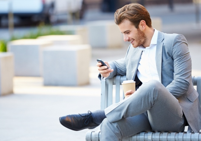 كيف اخليه يشتاق لي؟ كيف تجعلين الرجل يتعذب بحبك؟