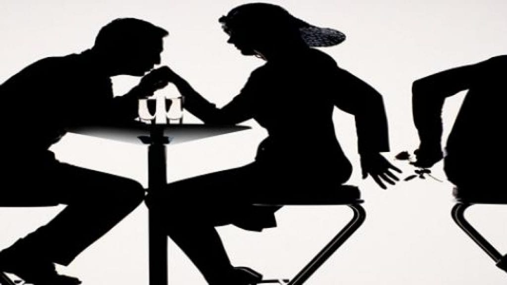 تفسير حلم الخيانة الزوجية المتكررة وتفسير حلم خيانة الزوج لزوجته مع أختها