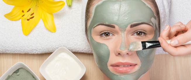 أفضل ماسك للبشرة الدهنية واهم ماسك لغلق المسام الواسعة للبشرة الدهنية